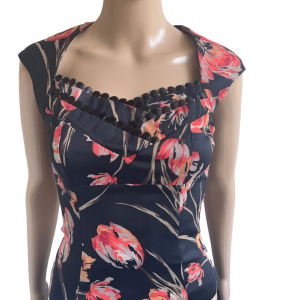 Karen Millen top maat 34
