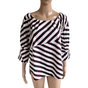 Marc Cain top maat 36